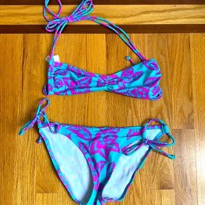 Victoria’s Secret bikini